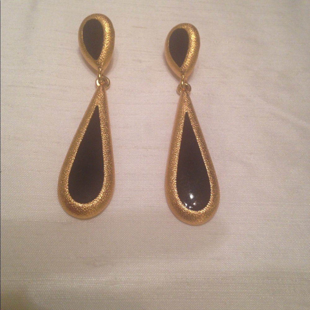 Anne Klein black and gold earrings.